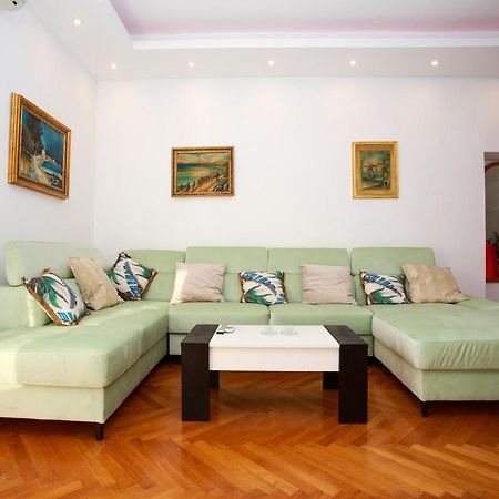 Villa Lisette Crikvenica Exterior photo