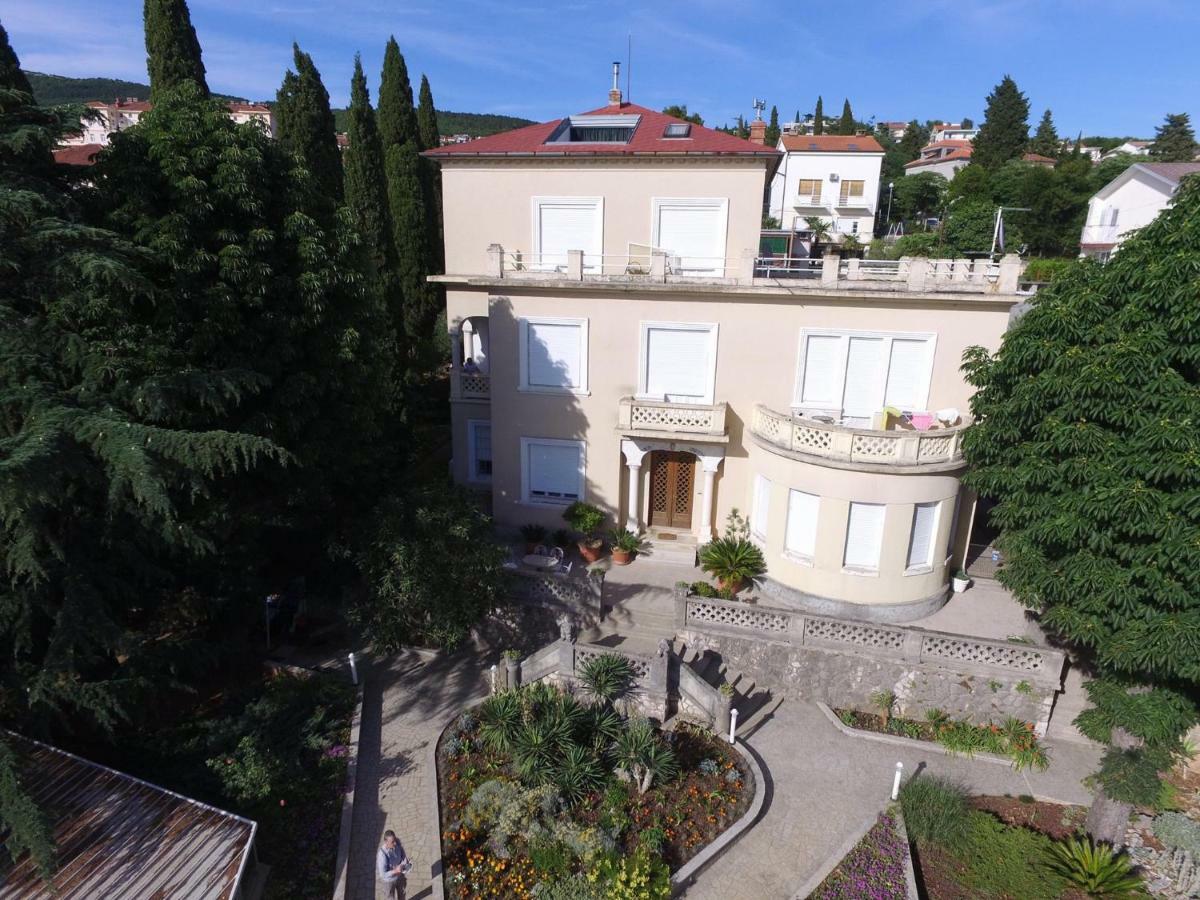 Villa Lisette Crikvenica Exterior photo